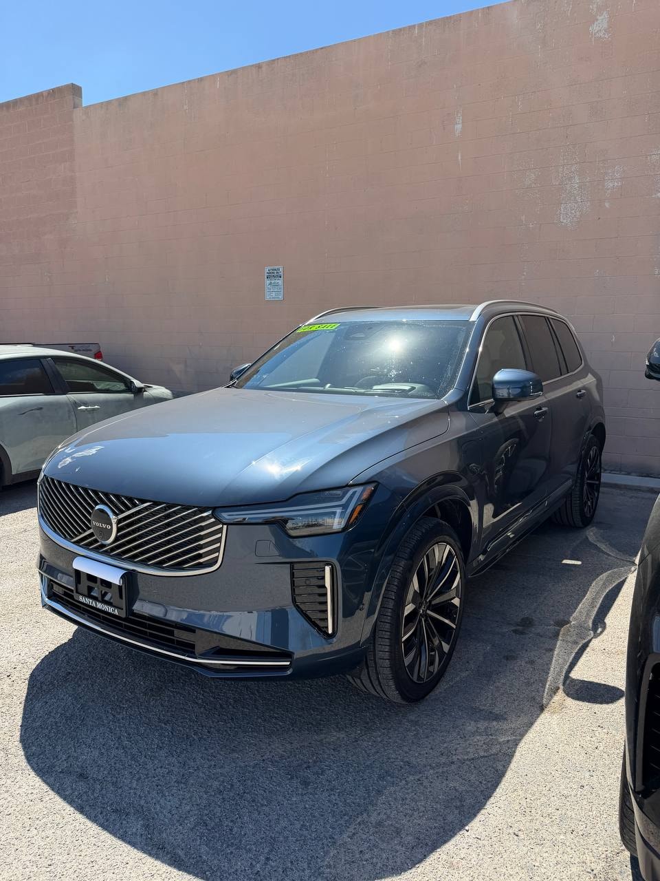Blue Volvo SUV at ICar Auto Sales
