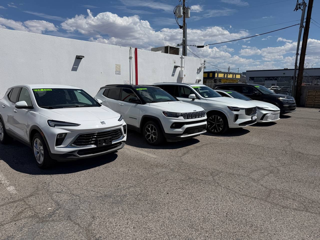 White SUV lineup at ICar Auto Sales